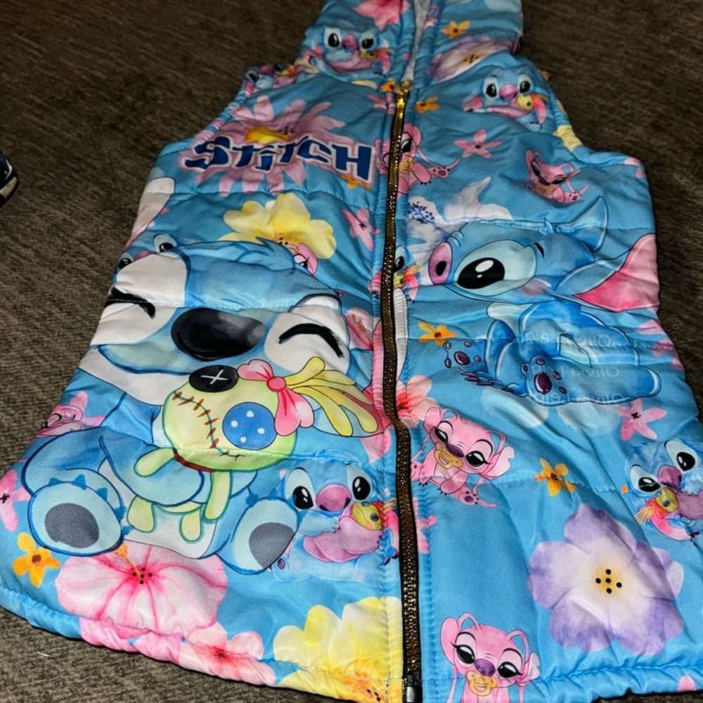 New‎ stitch Vest